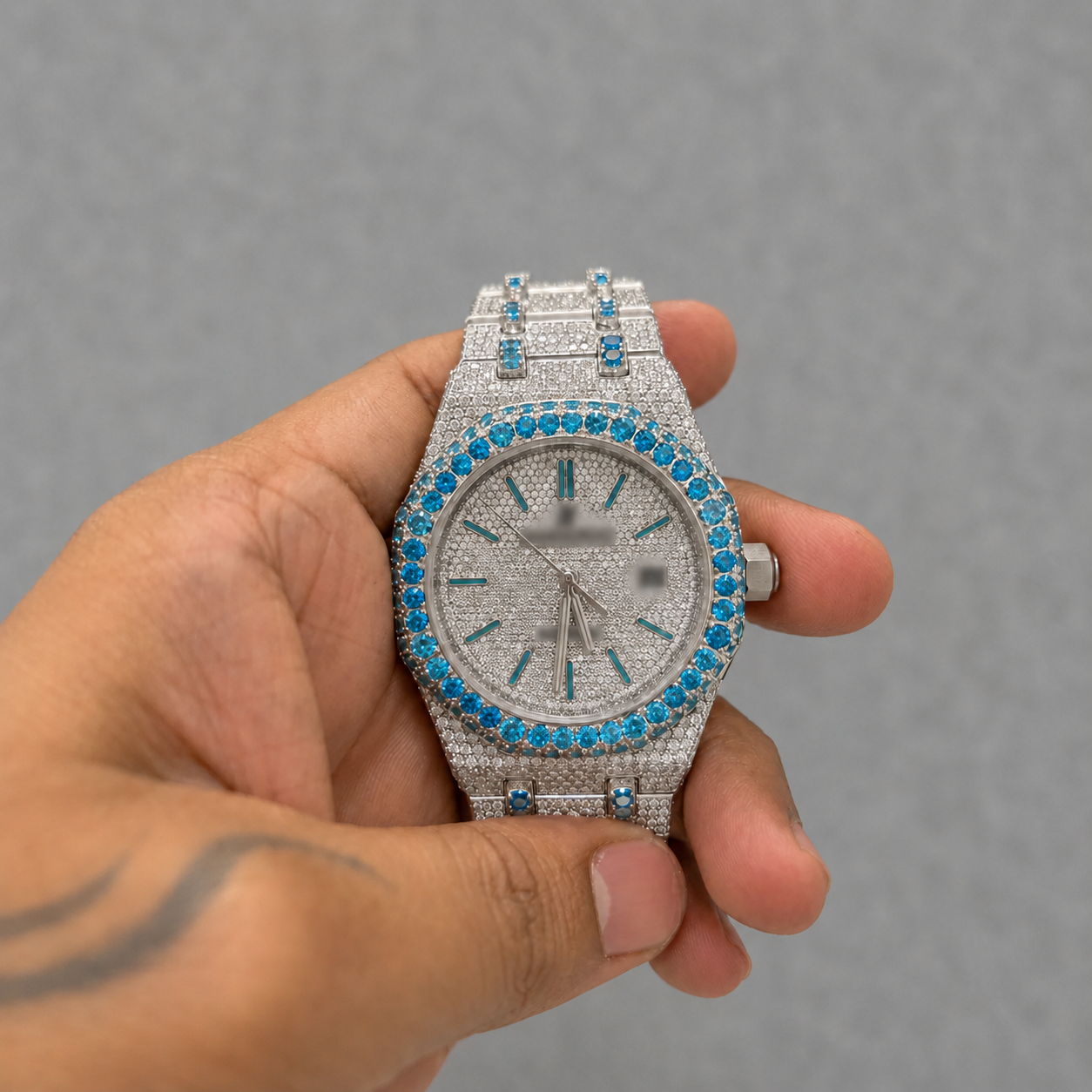 Moissanite xBlue Watch